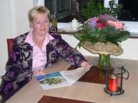 Wie is Anneke?